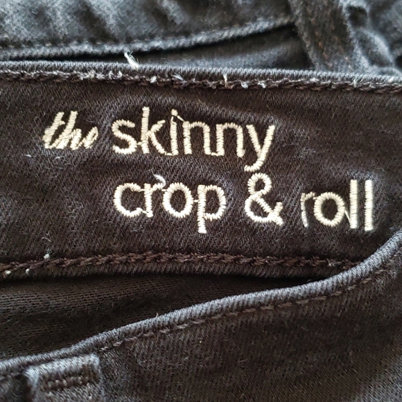 7 For All Mankind The Skinny Crop & Roll Size 28 - Picture 6 of 10